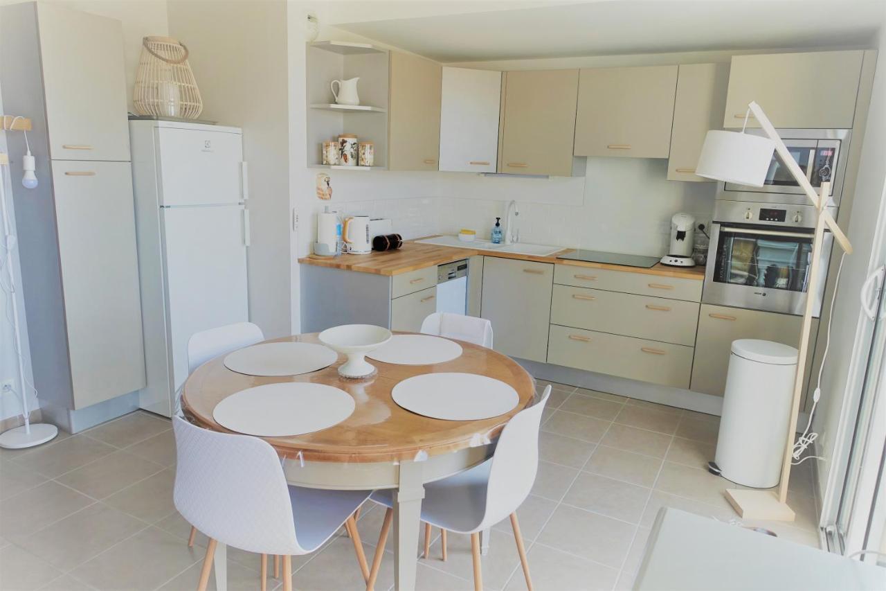 Hyper Centre, A Pieds, 2 Chambres, 4 Personnes Apartment